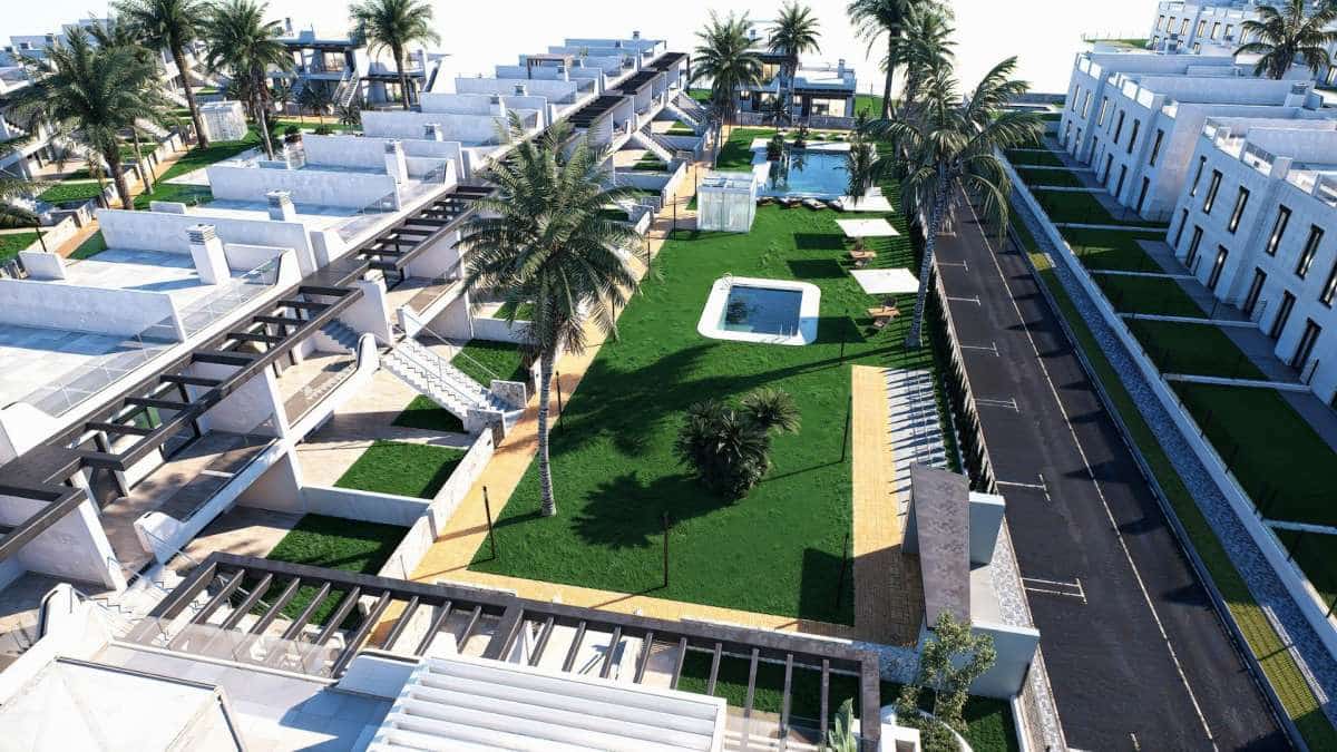 3 soveværelse Bungalow til salg i Pilar de la Horadada - € 375.000 (Ref: 9832693)