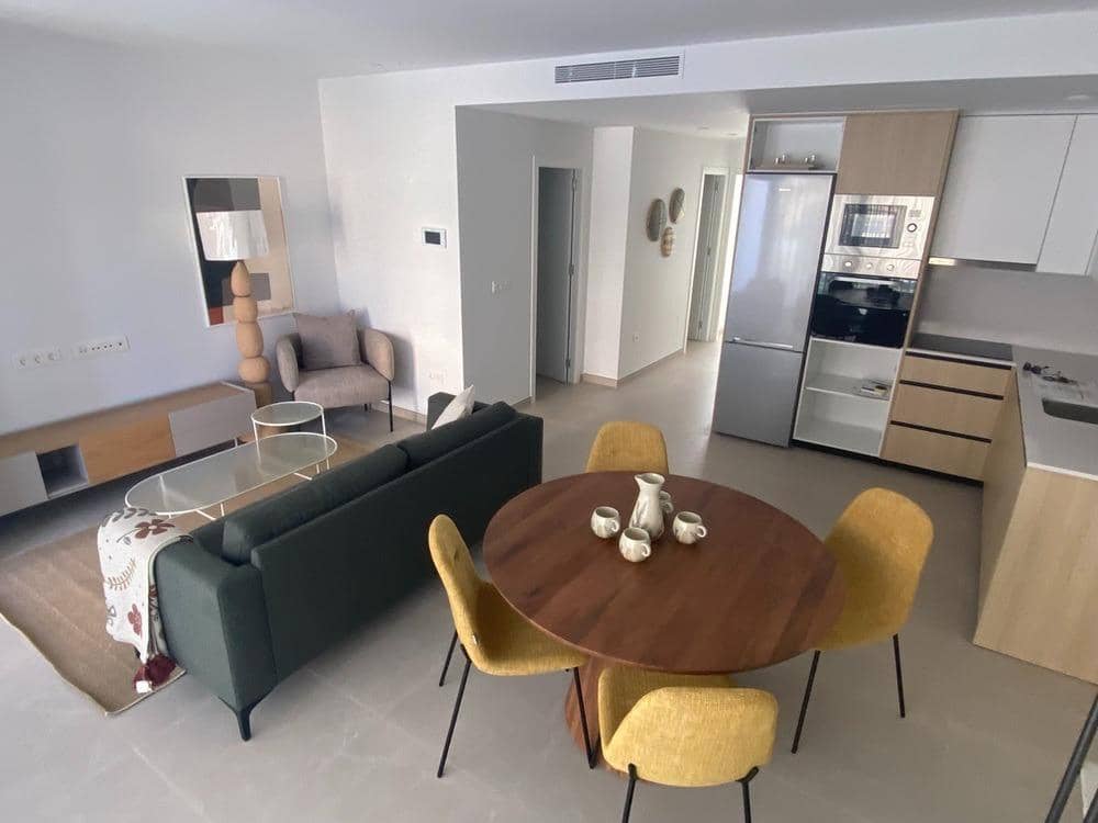 2 soveværelse Bungalow til salg i San Pedro del Pinatar med swimmingpool garage - € 279.000 (Ref: 9832696)