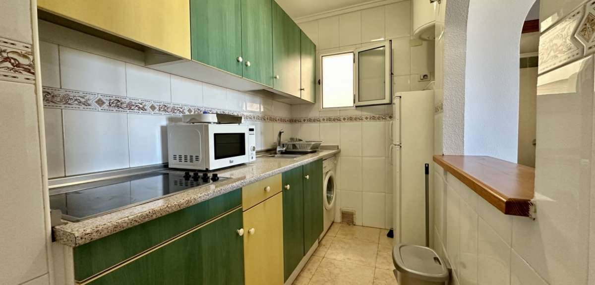 2 bedroom Apartment for sale in Torrevieja - € 148,500 (Ref: 9834327)