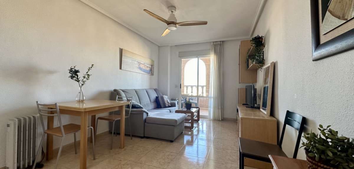 2 bedroom Apartment for sale in Torrevieja - € 148,500 (Ref: 9834327)