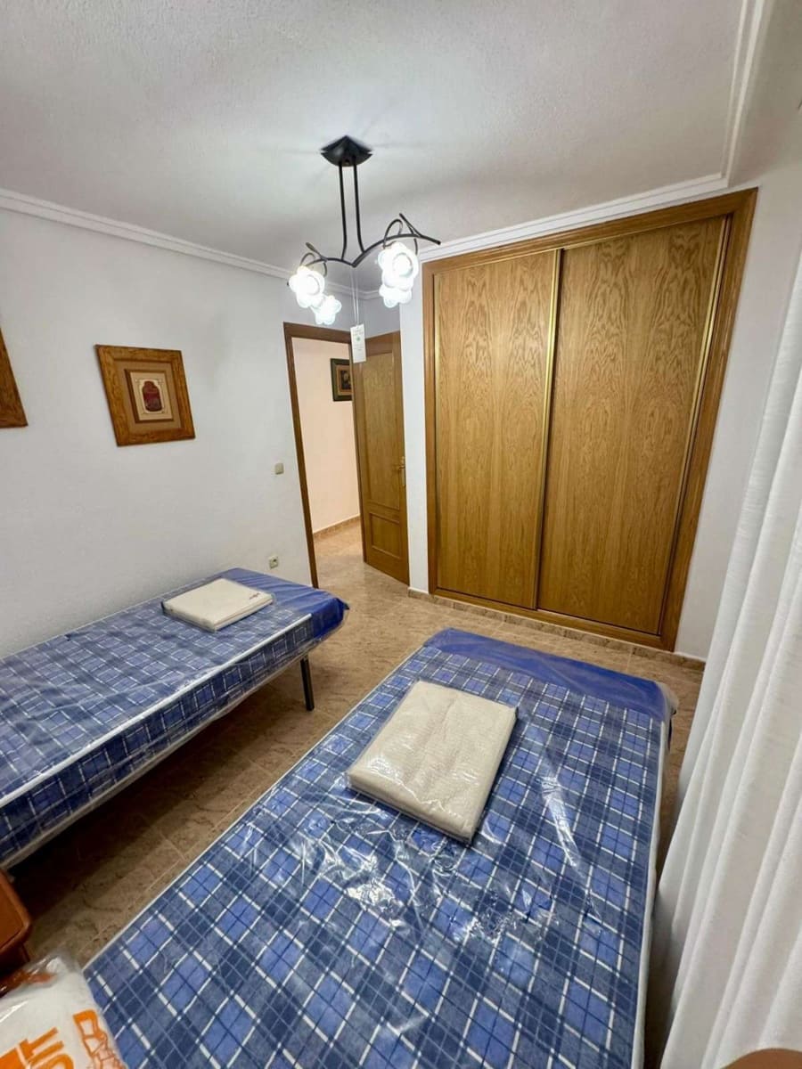 3 soveværelse Lejlighed til salg i Torrevieja - € 173.000 (Ref: 9834328)