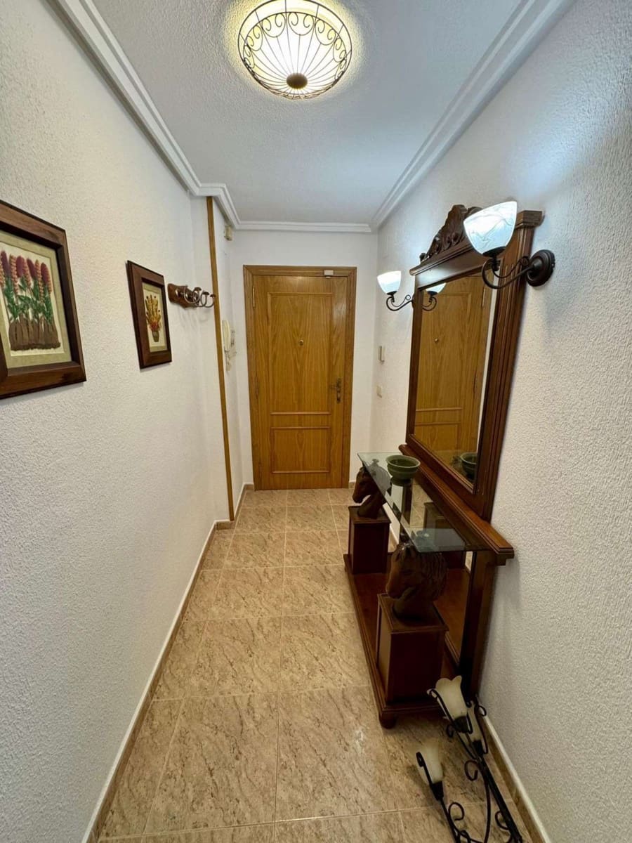3 soveværelse Lejlighed til salg i Torrevieja - € 173.000 (Ref: 9834328)