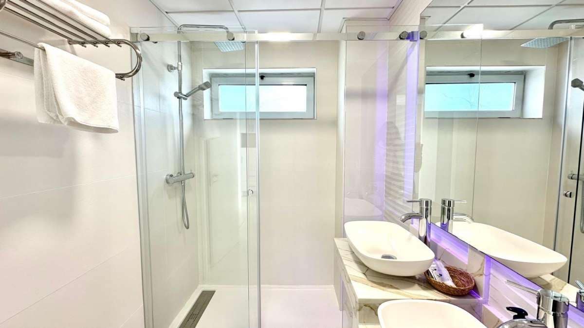 2 bedroom Apartment for sale in Finestrat - € 300,000 (Ref: 9834332)