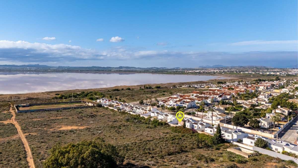 3 sovrum Villa till salu i Torrevieja - 330 000 € (Ref: 9834337)
