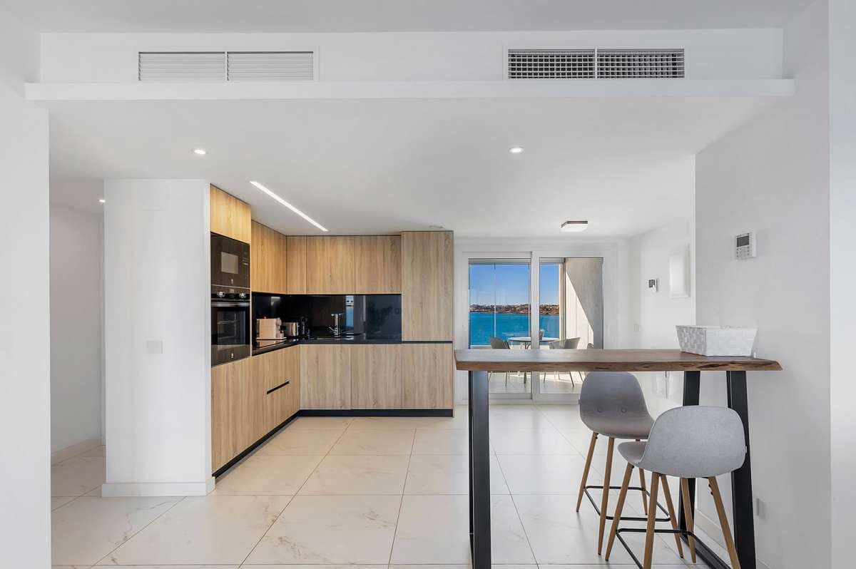 2 bedroom Apartment for sale in Torrevieja - € 765,000 (Ref: 9834340)