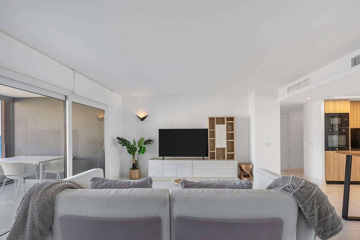 2 bedroom Apartment for sale in Torrevieja - € 765,000 (Ref: 9834340)