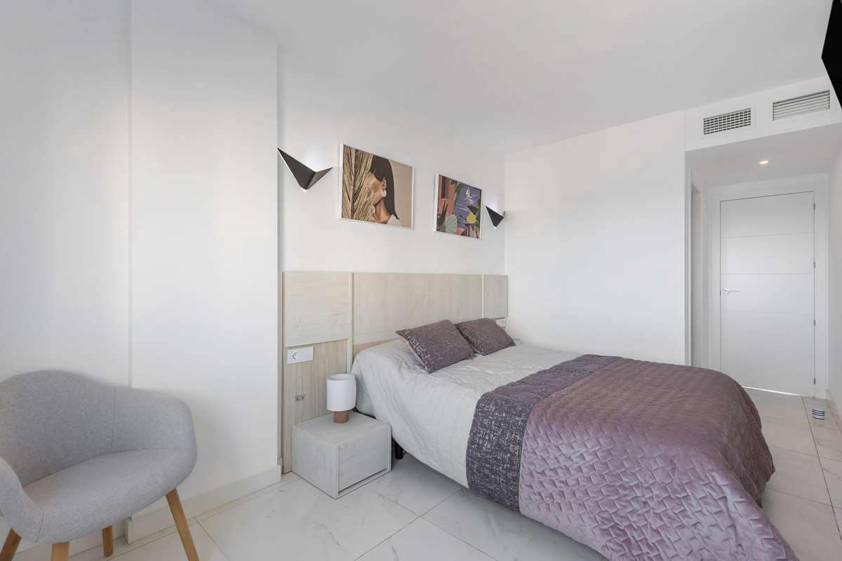 2 bedroom Apartment for sale in Torrevieja - € 765,000 (Ref: 9834340)