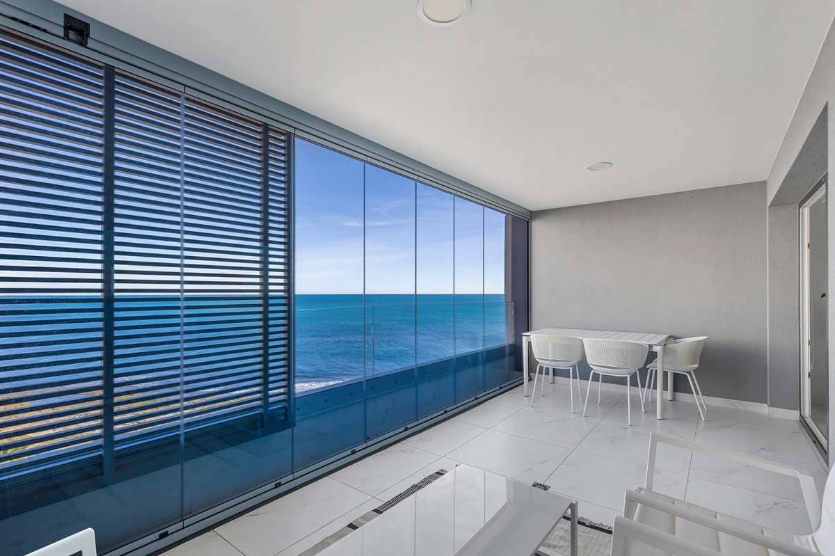 2 bedroom Apartment for sale in Torrevieja - € 765,000 (Ref: 9834340)