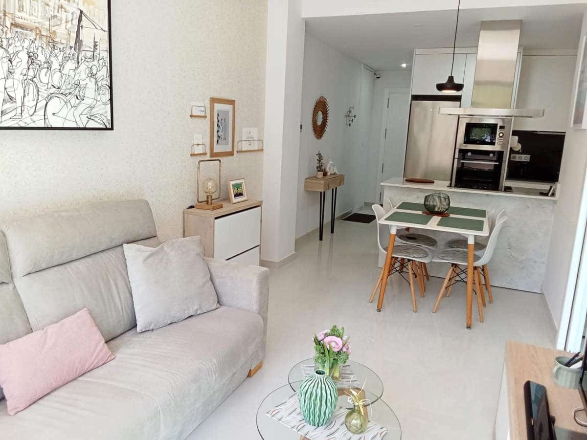 1 quarto Apartamento para venda em Torrevieja - 175 000 € (Ref: 9834354)