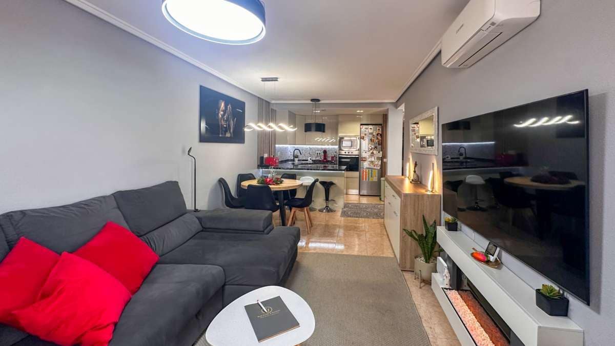 3 soveværelse Lejlighed til salg i Torrevieja - € 194.900 (Ref: 9834359)