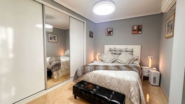 3 soveværelse Lejlighed til salg i Torrevieja - € 194.900 (Ref: 9834359)