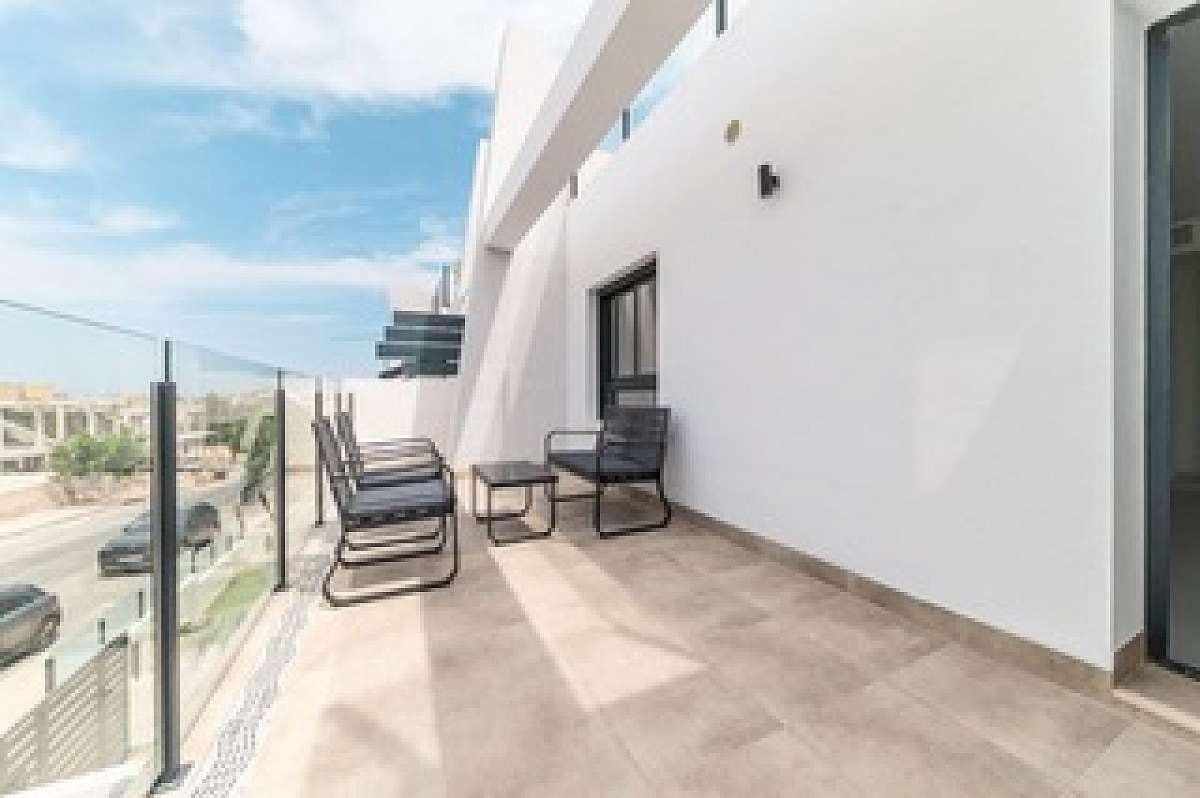 3 bedroom Apartment for sale in San Miguel de Salinas - € 269,000 (Ref: 9834367)
