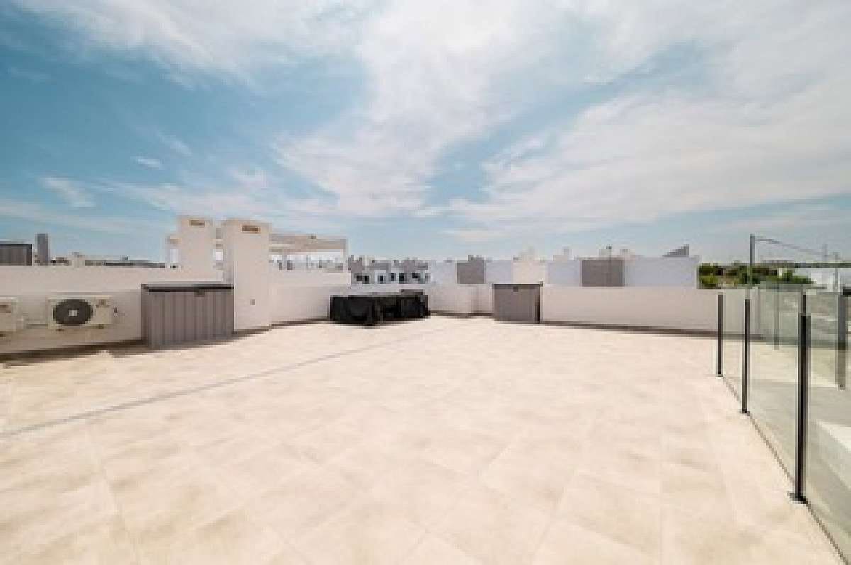 3 bedroom Apartment for sale in San Miguel de Salinas - € 269,000 (Ref: 9834367)