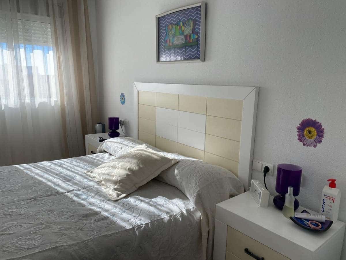 3 sypialnia Apartament na sprzedaż w Torrevieja - 195 000 € (Ref: 9834369)