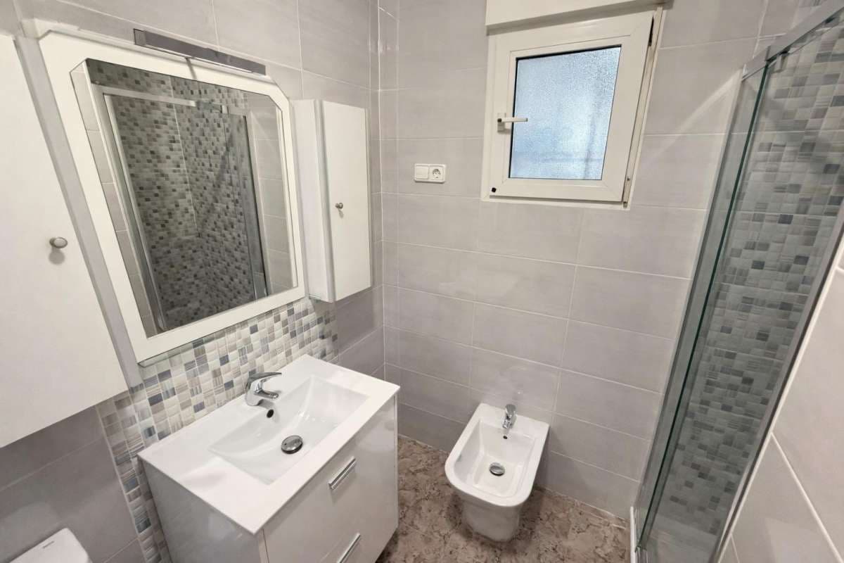 4 soveværelse Villa til salg i Lo Pagan - € 276.000 (Ref: 9834372)