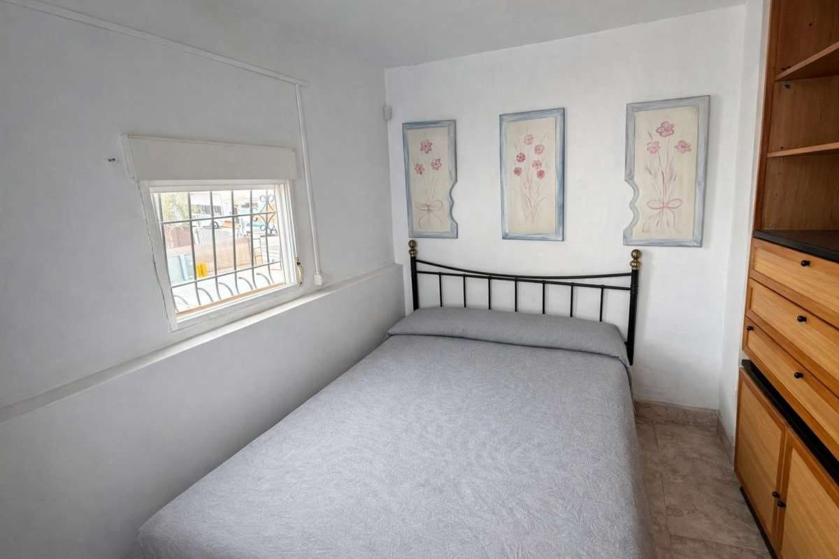 4 soveværelse Villa til salg i Lo Pagan - € 276.000 (Ref: 9834372)