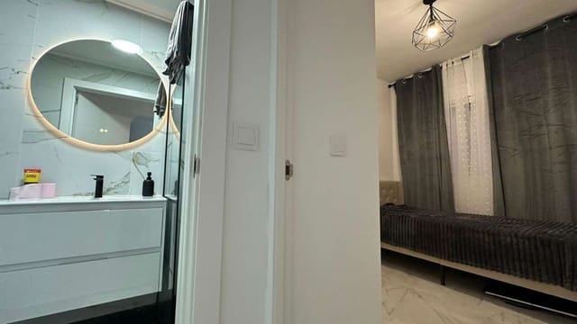 2 sypialnia Apartament na sprzedaż w Torrevieja - 139 900 € (Ref: 9834373)
