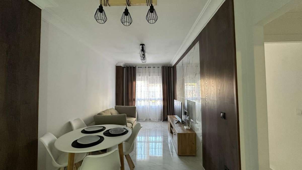 2 sovrum Lägenhet till salu i Torrevieja - 139 900 € (Ref: 9834373)