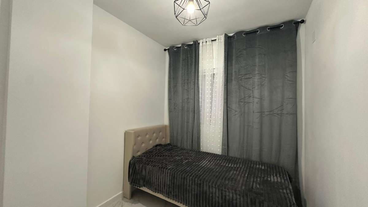 2 sovrum Lägenhet till salu i Torrevieja - 139 900 € (Ref: 9834373)