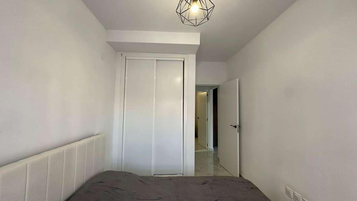 2 sovrum Lägenhet till salu i Torrevieja - 139 900 € (Ref: 9834373)