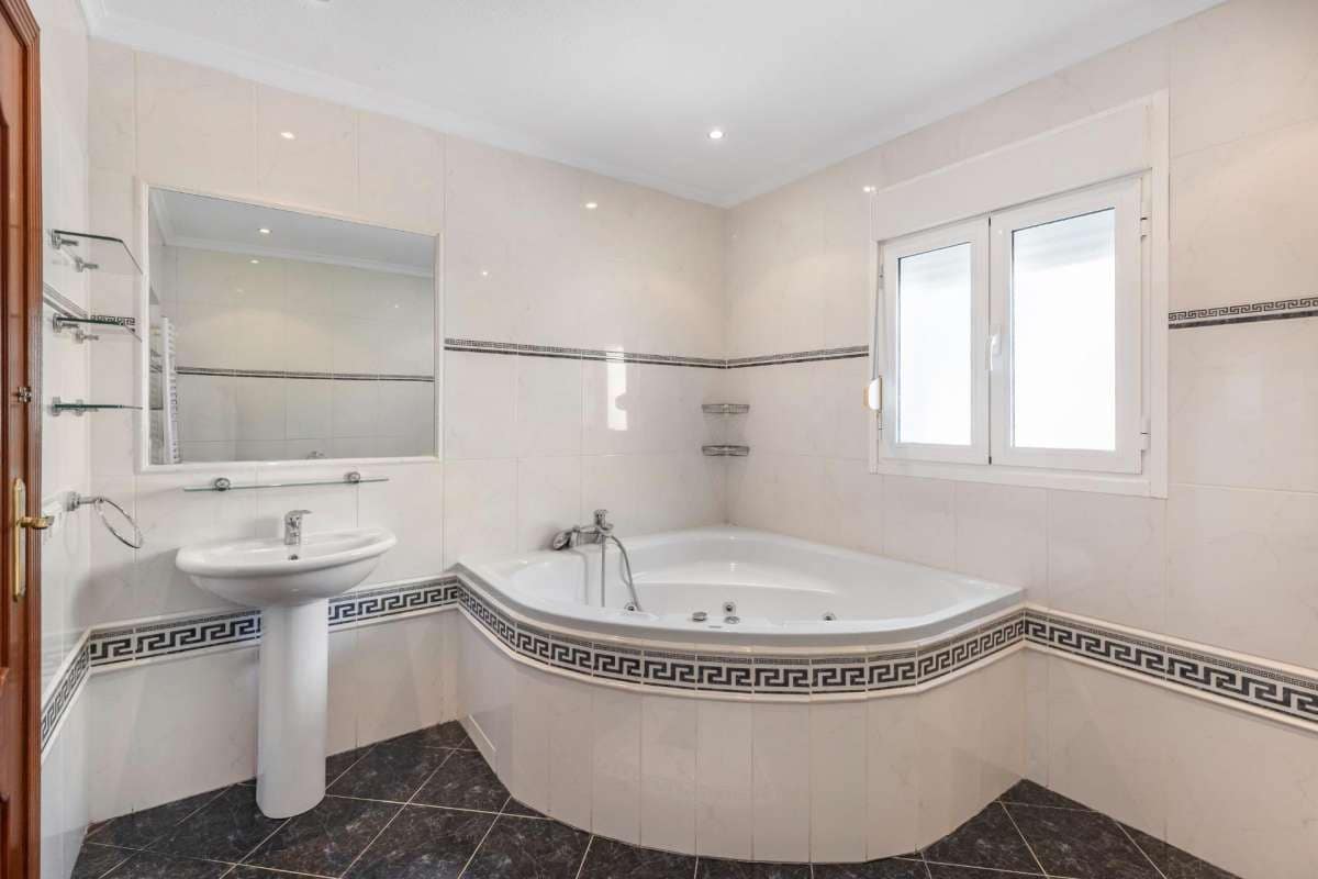 5 camera da letto Villa in vendita in Rojales - 599.000 € (Rif: 9834375)