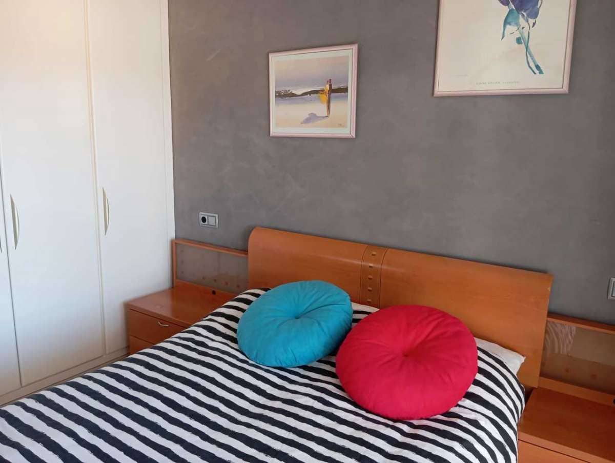 Apartamento de 2 habitaciones en Villamartin en venta - 190.000 € (Ref: 9834376)