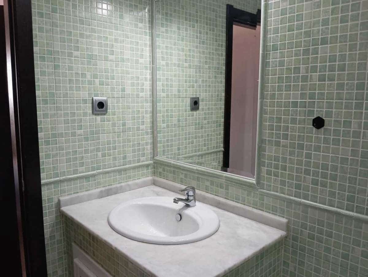 Apartamento de 2 habitaciones en Villamartin en venta - 190.000 € (Ref: 9834376)
