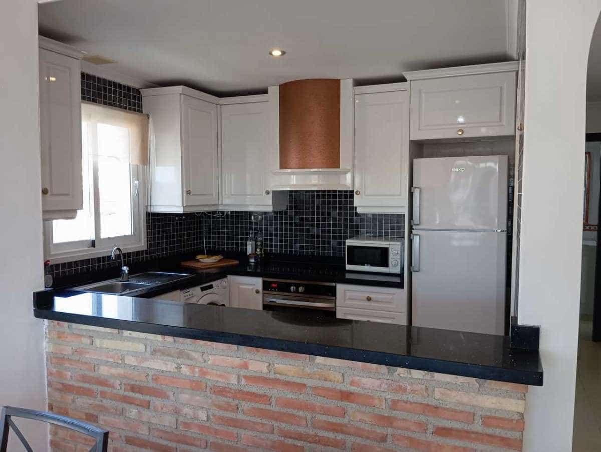Apartamento de 2 habitaciones en Villamartin en venta - 190.000 € (Ref: 9834376)