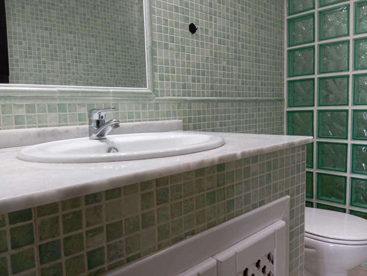 Apartamento de 2 habitaciones en Villamartin en venta - 190.000 € (Ref: 9834376)
