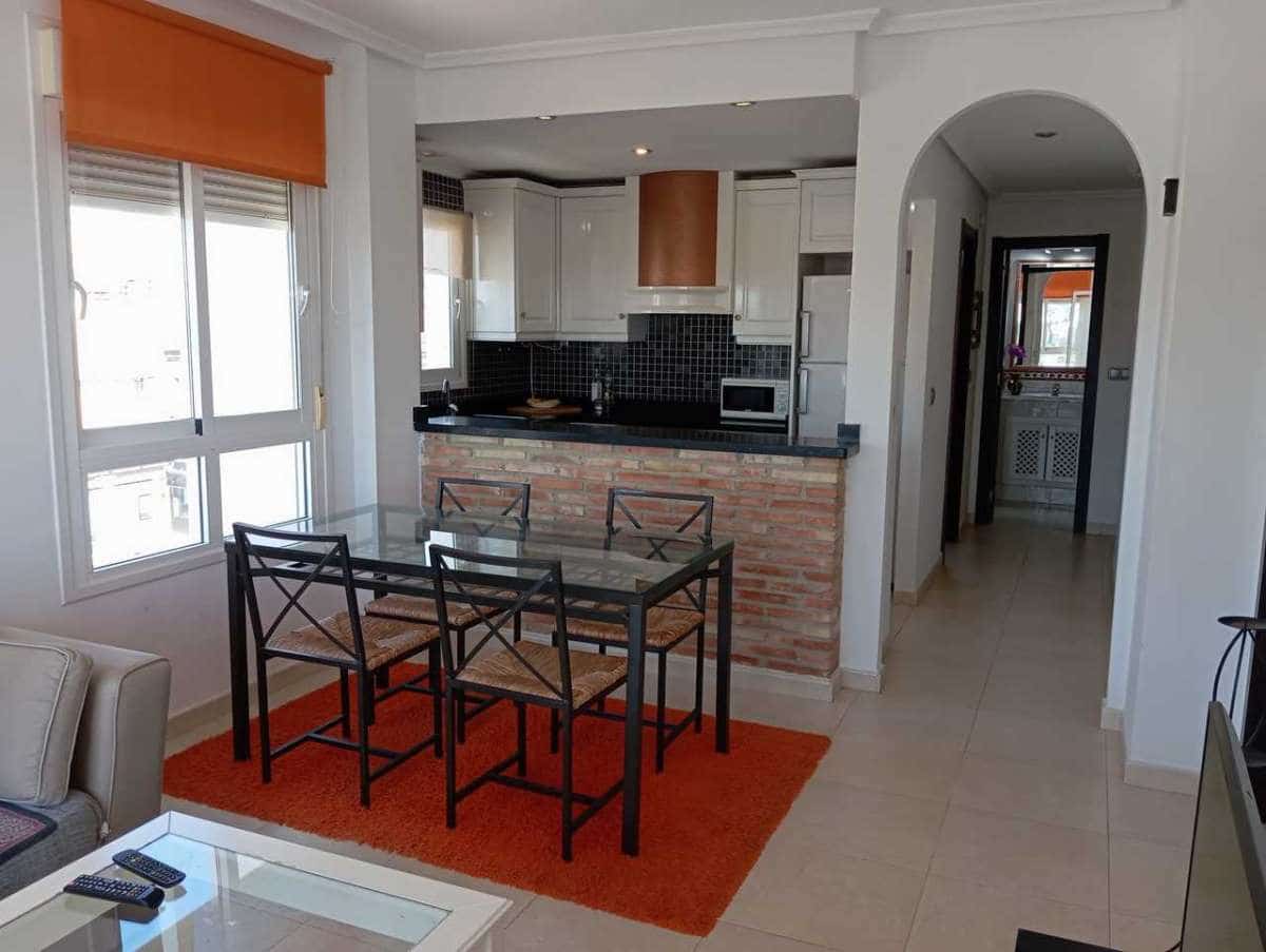 Apartamento de 2 habitaciones en Villamartin en venta - 190.000 € (Ref: 9834376)