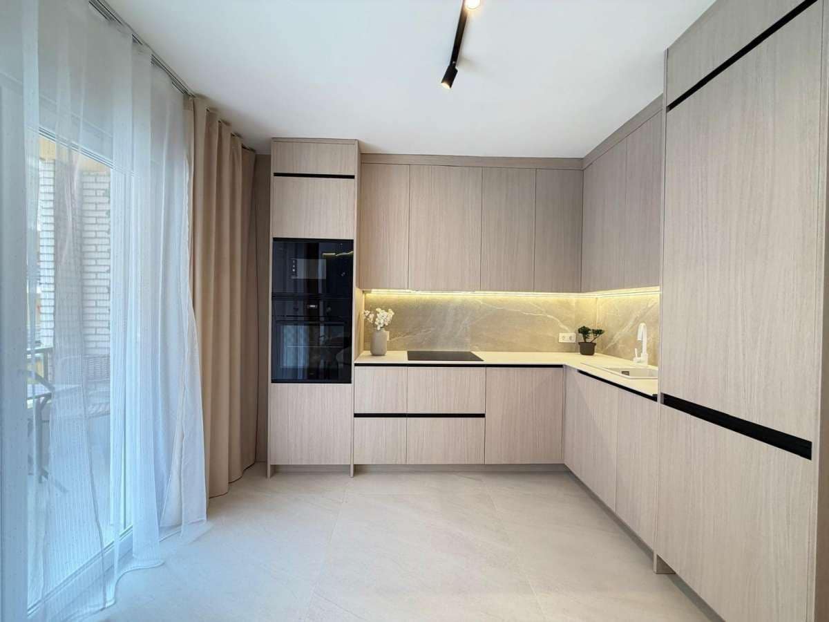 4 chambre Appartement à vendre à Torrevieja - 277 000 € (Ref: 9834377)