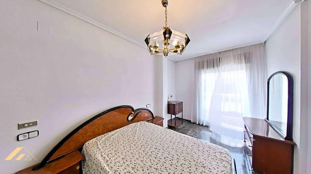 4 sovrum Lägenhet till salu i Pilar de la Horadada - 220 000 € (Ref: 9834383)