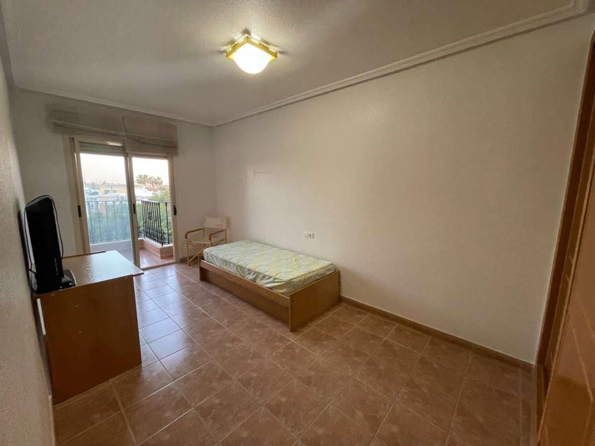 3 bedroom Villa for sale in Almoradi - € 272,000 (Ref: 9834389)