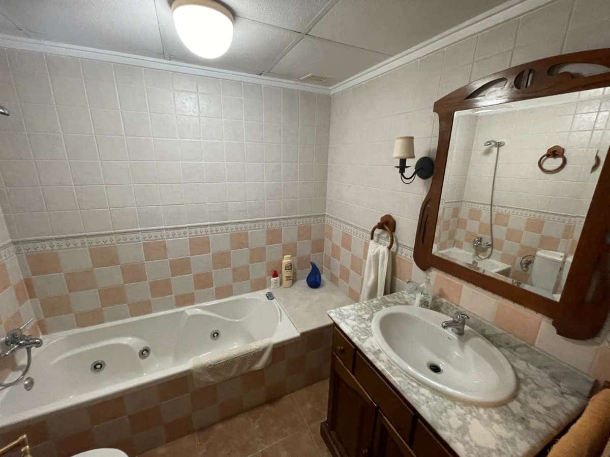 3 bedroom Villa for sale in Almoradi - € 272,000 (Ref: 9834389)