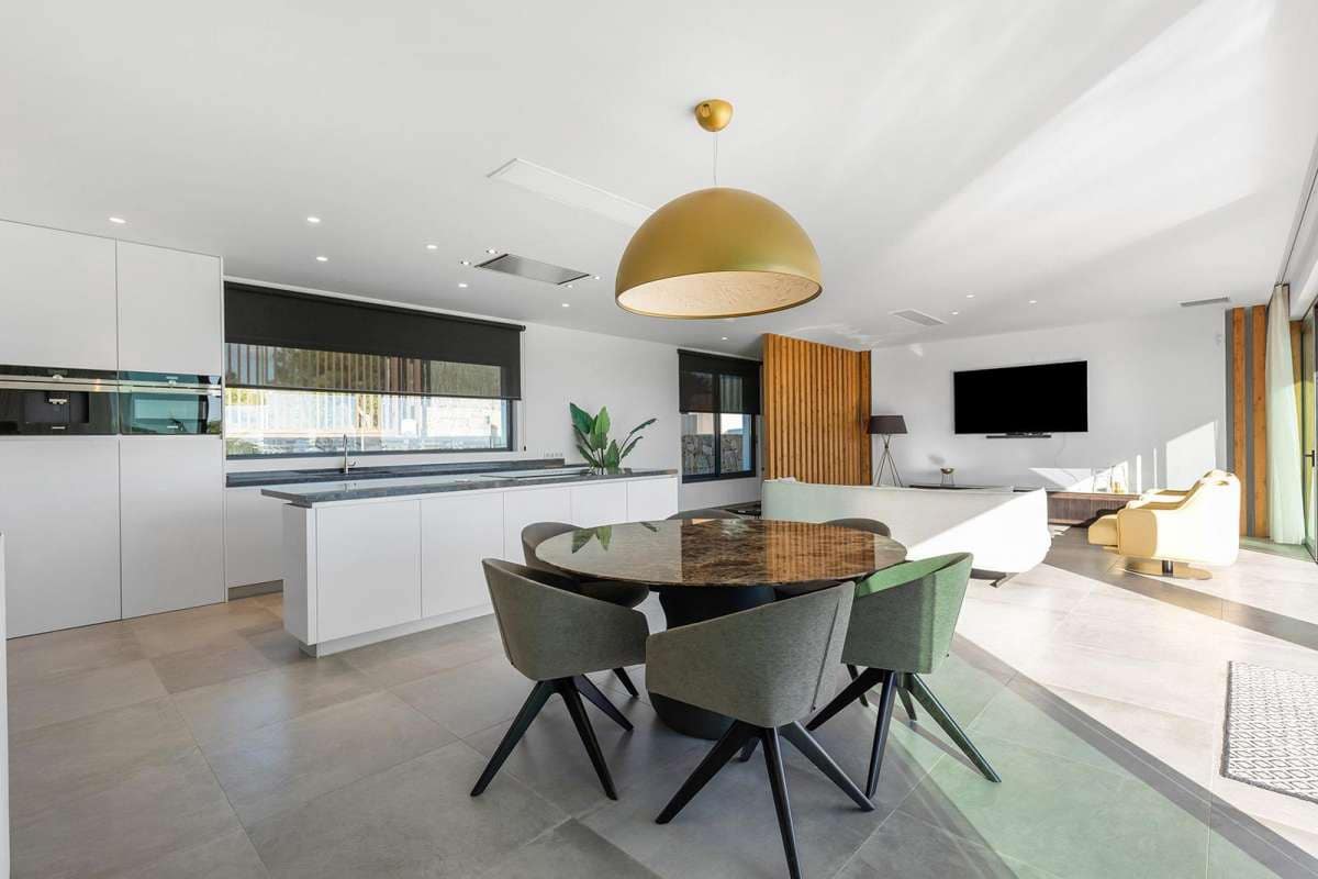 4 bedroom Villa for sale in Orihuela - € 1,700,000 (Ref: 9834393)