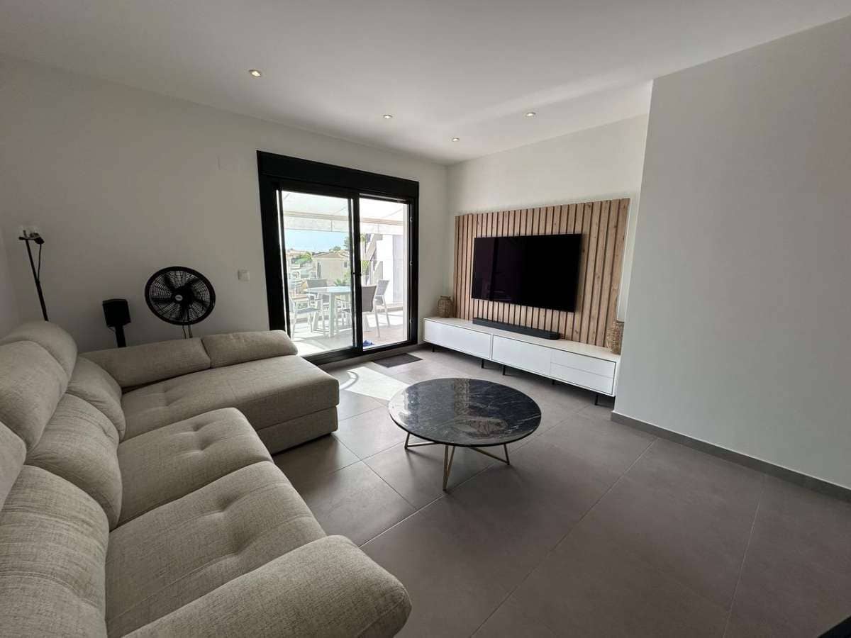 2 sovrum Lägenhet till salu i Orihuela Costa - 375 000 € (Ref: 9834398)