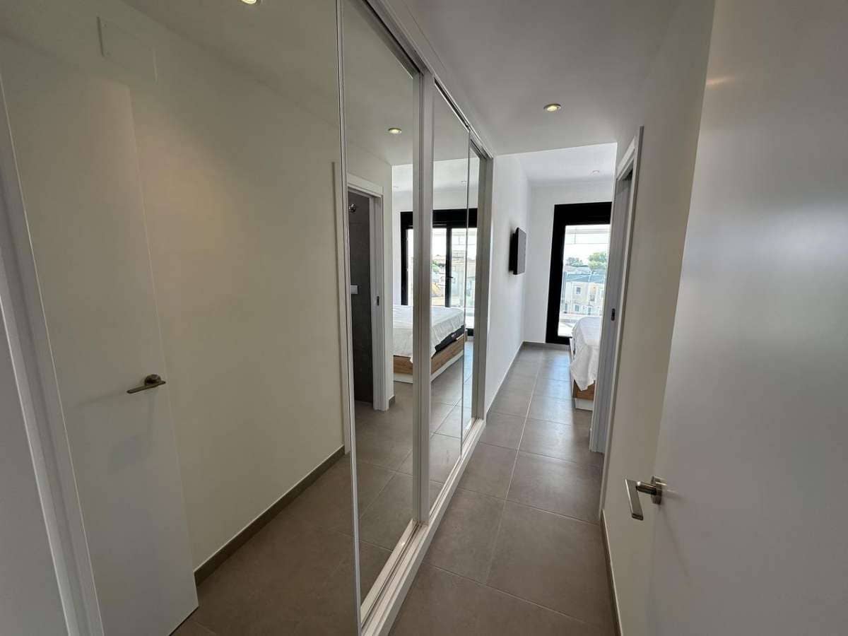 2 sovrum Lägenhet till salu i Orihuela Costa - 375 000 € (Ref: 9834398)
