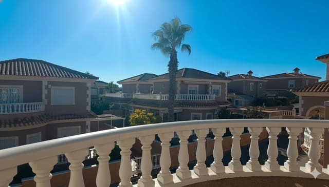 4 soveværelse Villa til salg i Los Balcones - € 360.000 (Ref: 9834402)
