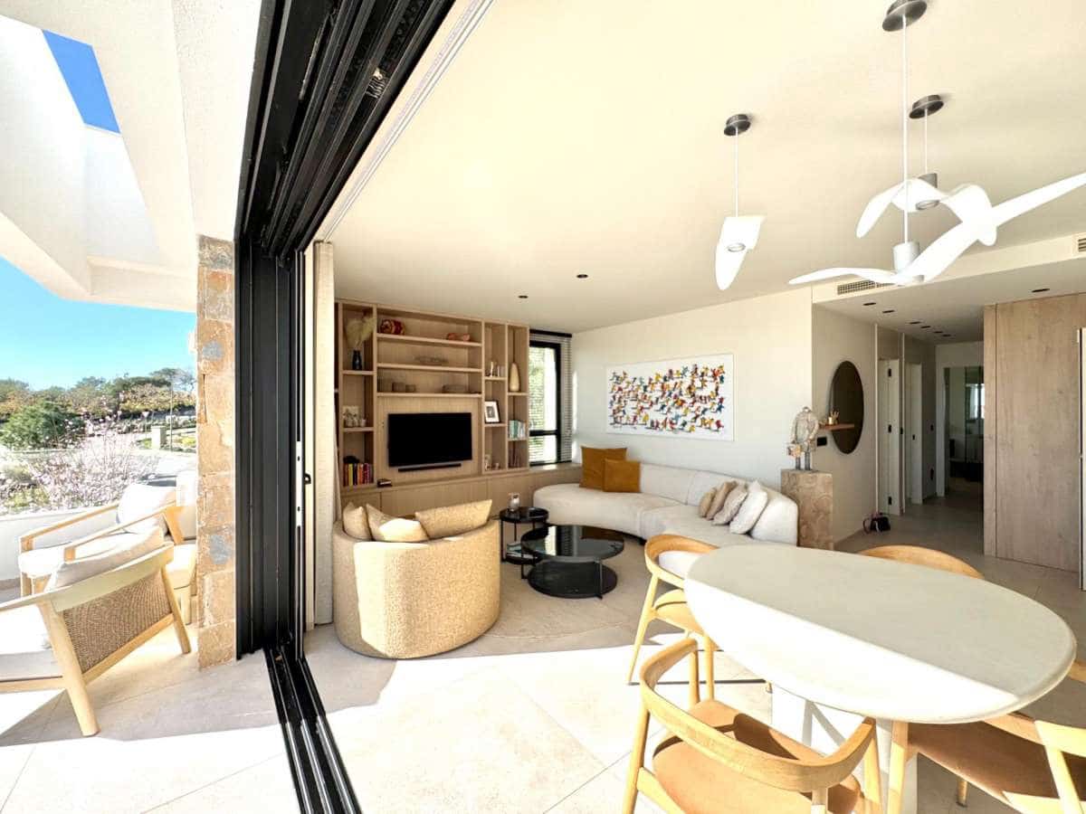 Apartamento de 3 habitaciones en Orihuela en venta - 535.000 € (Ref: 9834407)