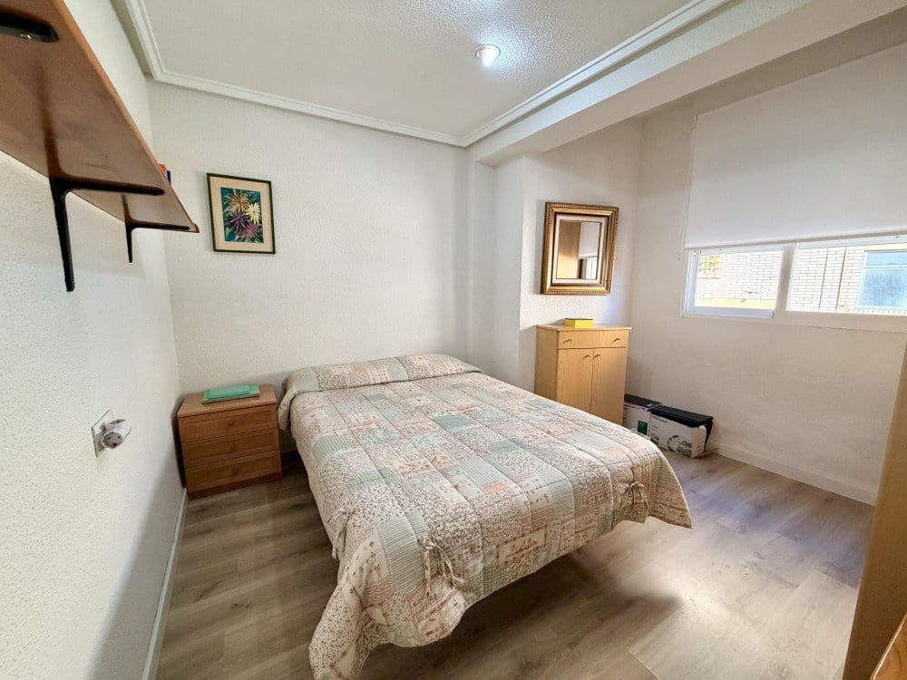 2 quarto Apartamento para venda em Elche / Elx - 99 000 € (Ref: 9834415)