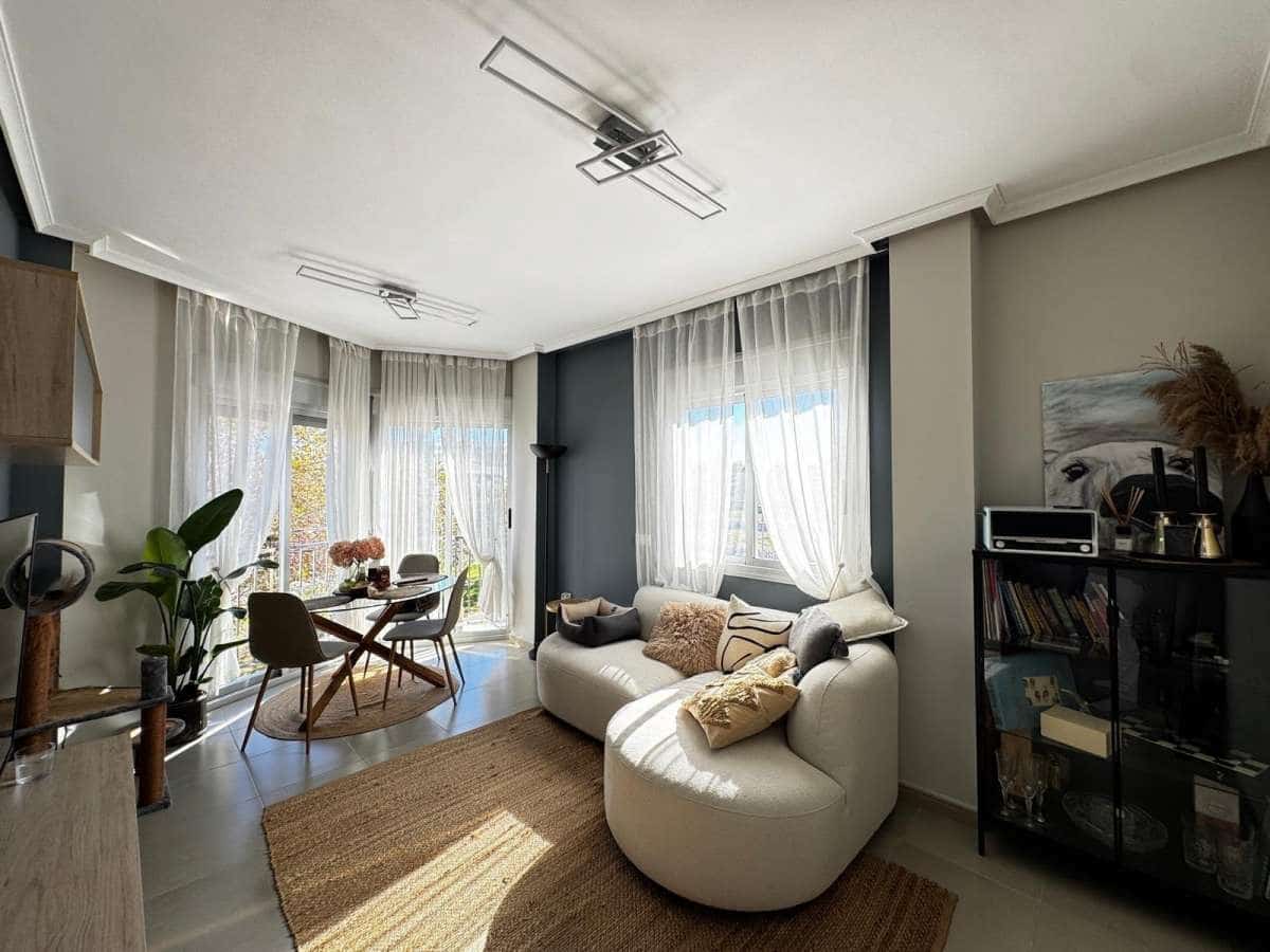 3 makuuhuone Huoneisto myytävänä paikassa Torrevieja - 285 000 € (Ref: 9834416)