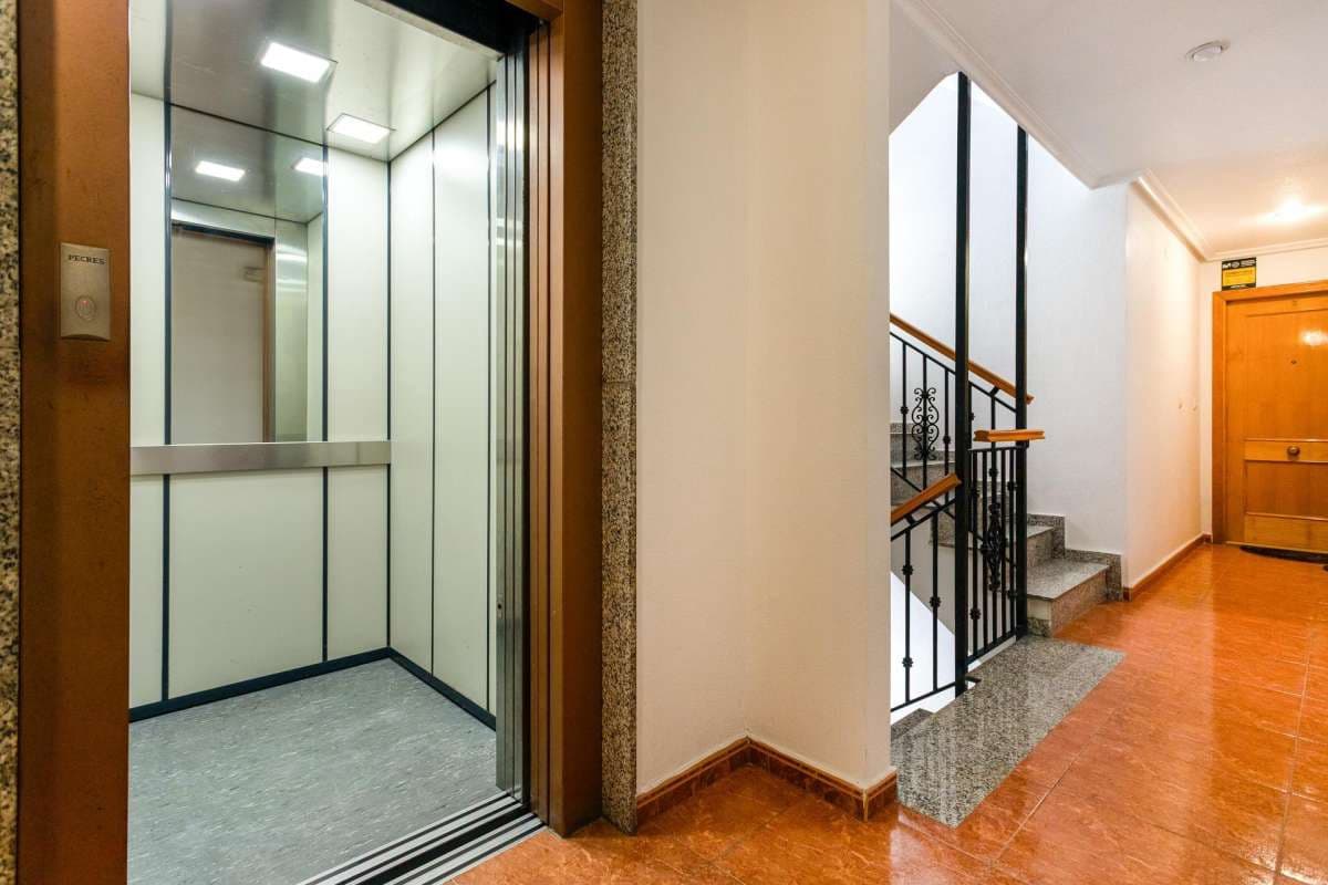 2 sovrum Lägenhet till salu i Torrevieja - 159 900 € (Ref: 9834419)