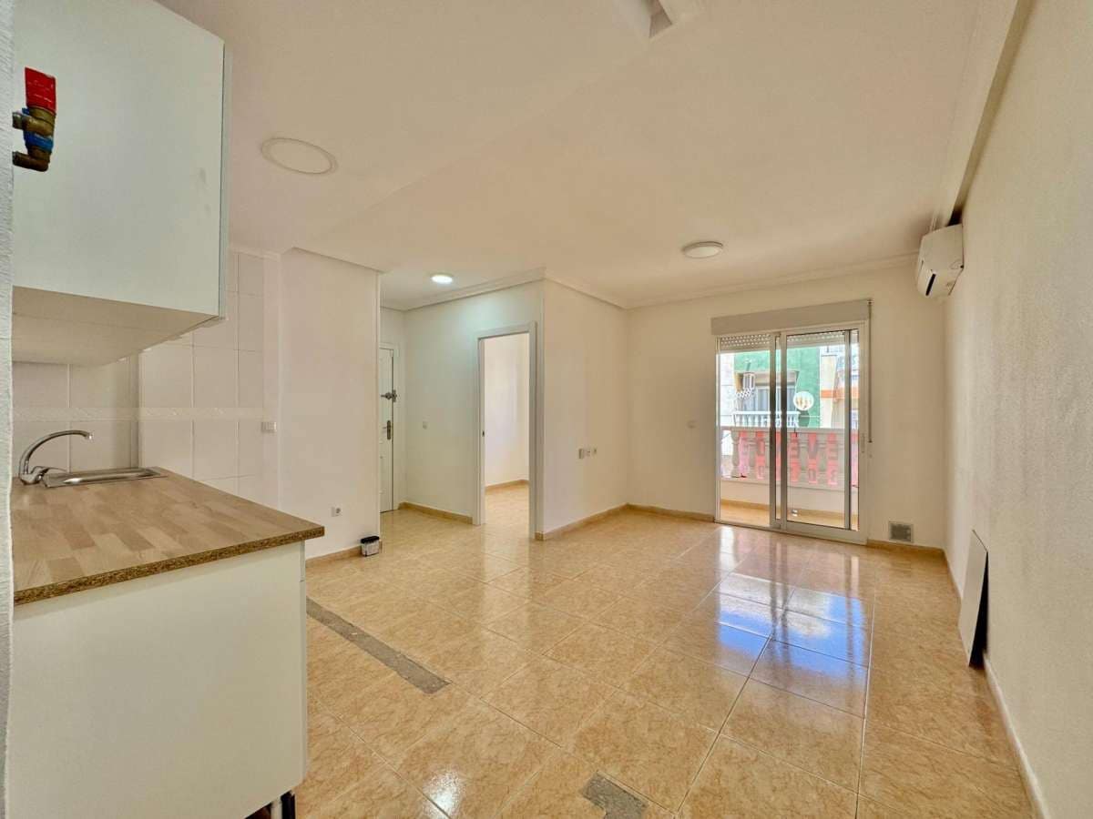 2 camera da letto Appartamento in vendita in Torrevieja - 137.500 € (Rif: 9834420)