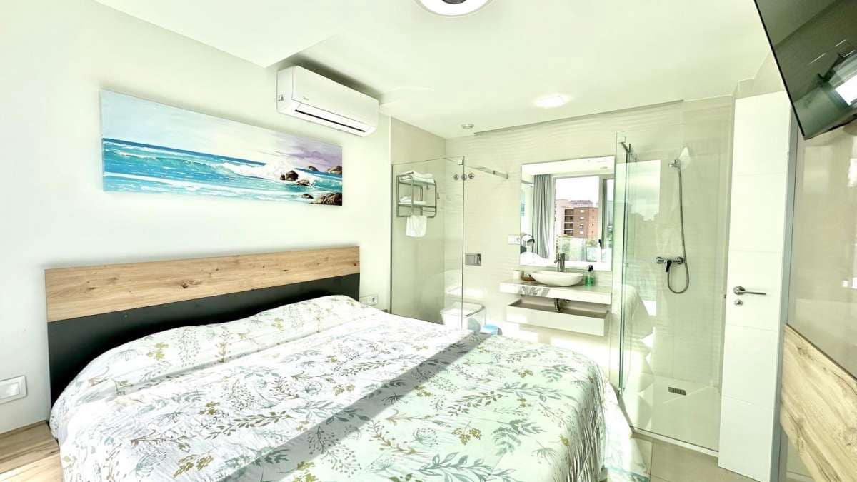 2 bedroom Apartment for sale in Finestrat - € 275,000 (Ref: 9834429)