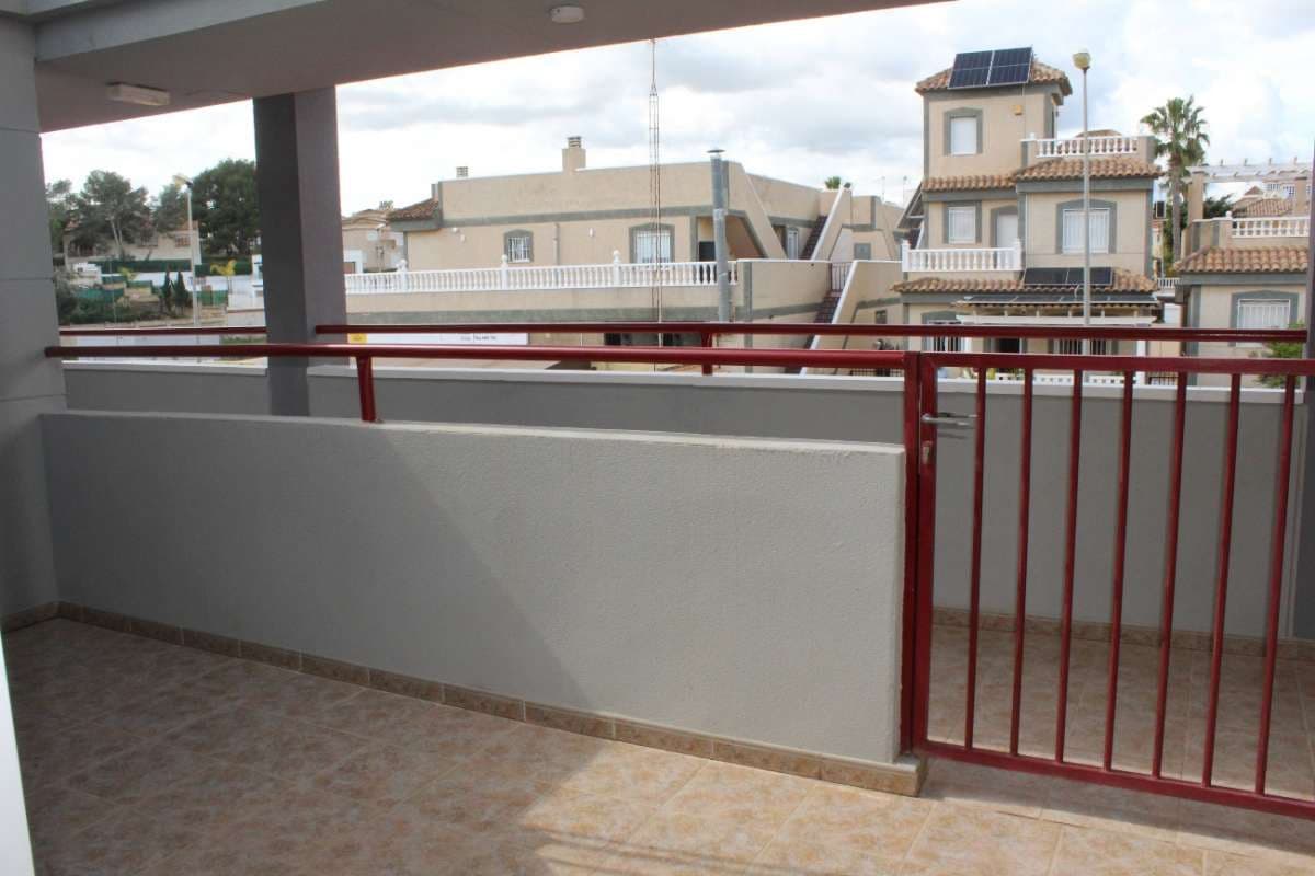 2 Zimmer Apartment zu verkaufen in Villamartin - 139.900 € (Ref: 9834438)