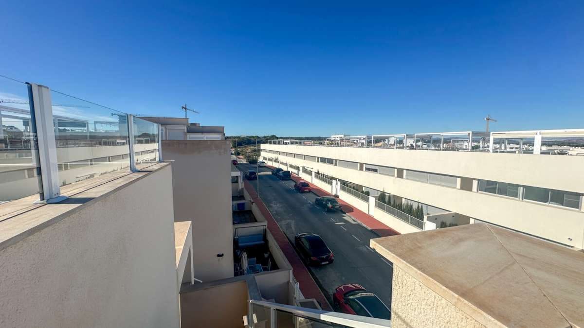 3 Zimmer Apartment zu verkaufen in Torrevieja - 329.000 € (Ref: 9834448)