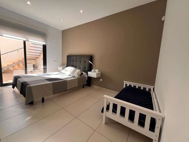 3 soveværelse Villa til salg i Orihuela Costa, Orihuela - € 395.000 (Ref: 9834468)