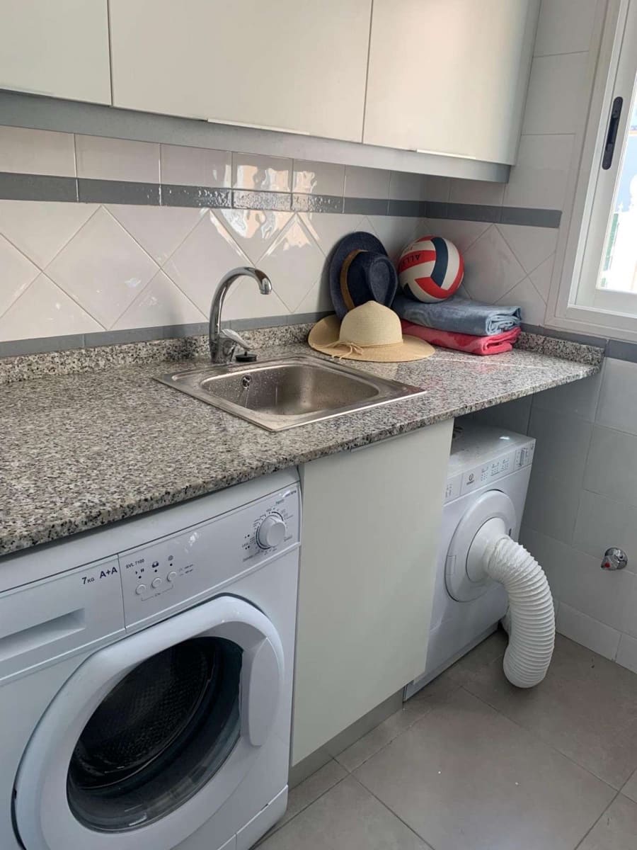 4 soverom Leilighet til salgs i Torrevieja - € 275 000 (Ref: 9834470)
