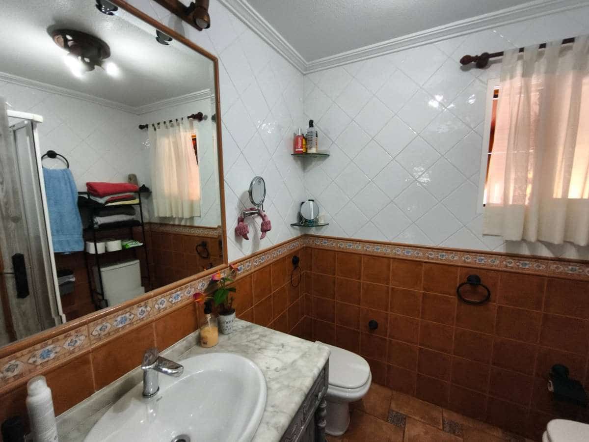 2 slaapkamer Villa te koop in Torrevieja - € 399.000 (Ref: 9834475)