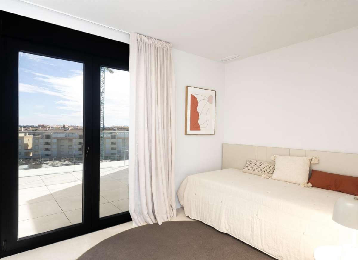 Apartamento de 2 habitaciones en Dénia en venta - 499.000 € (Ref: 9834476)